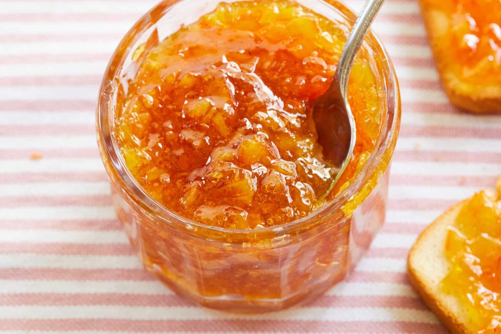 "Easy Orange Marmalade Chicken – A Recipe for Flavor Bliss!"